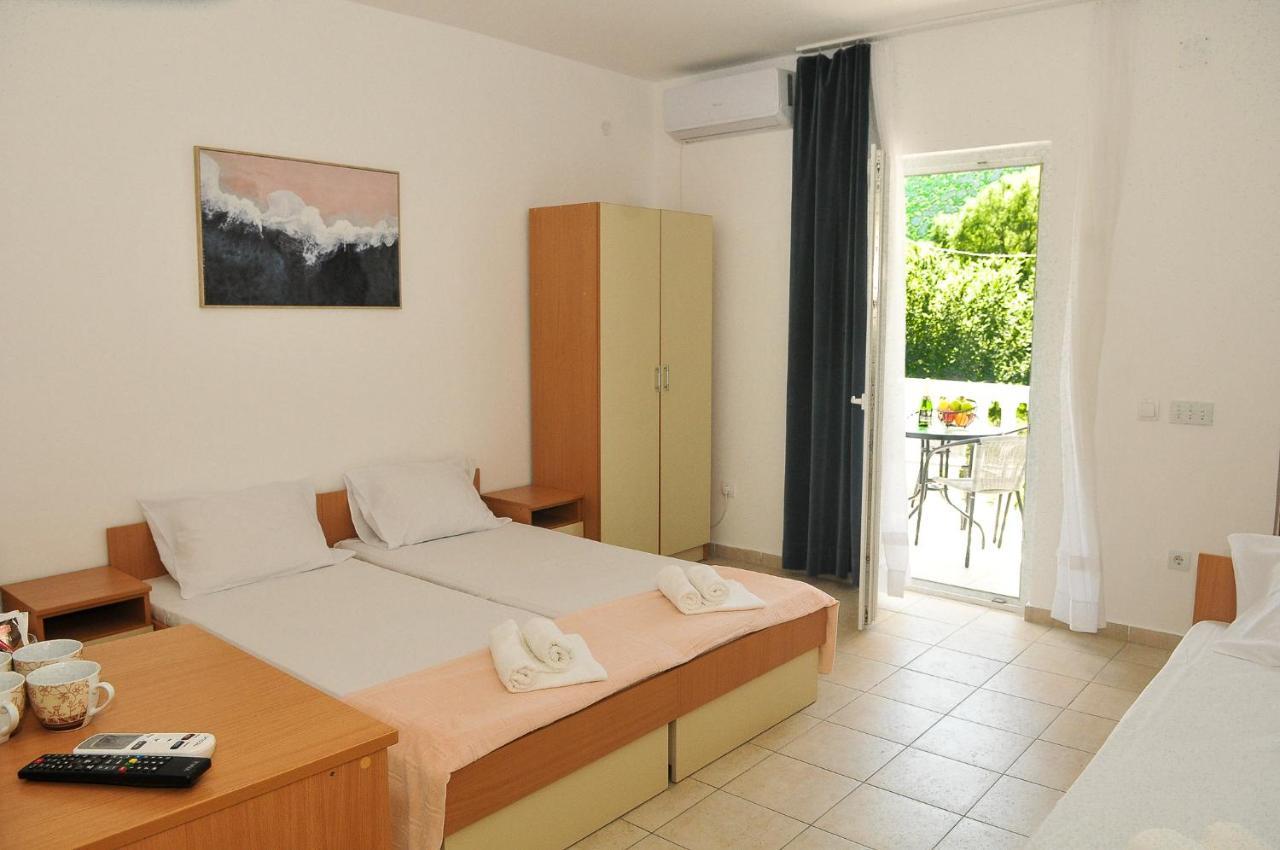 Guest House Markovic Budva Bagian luar foto