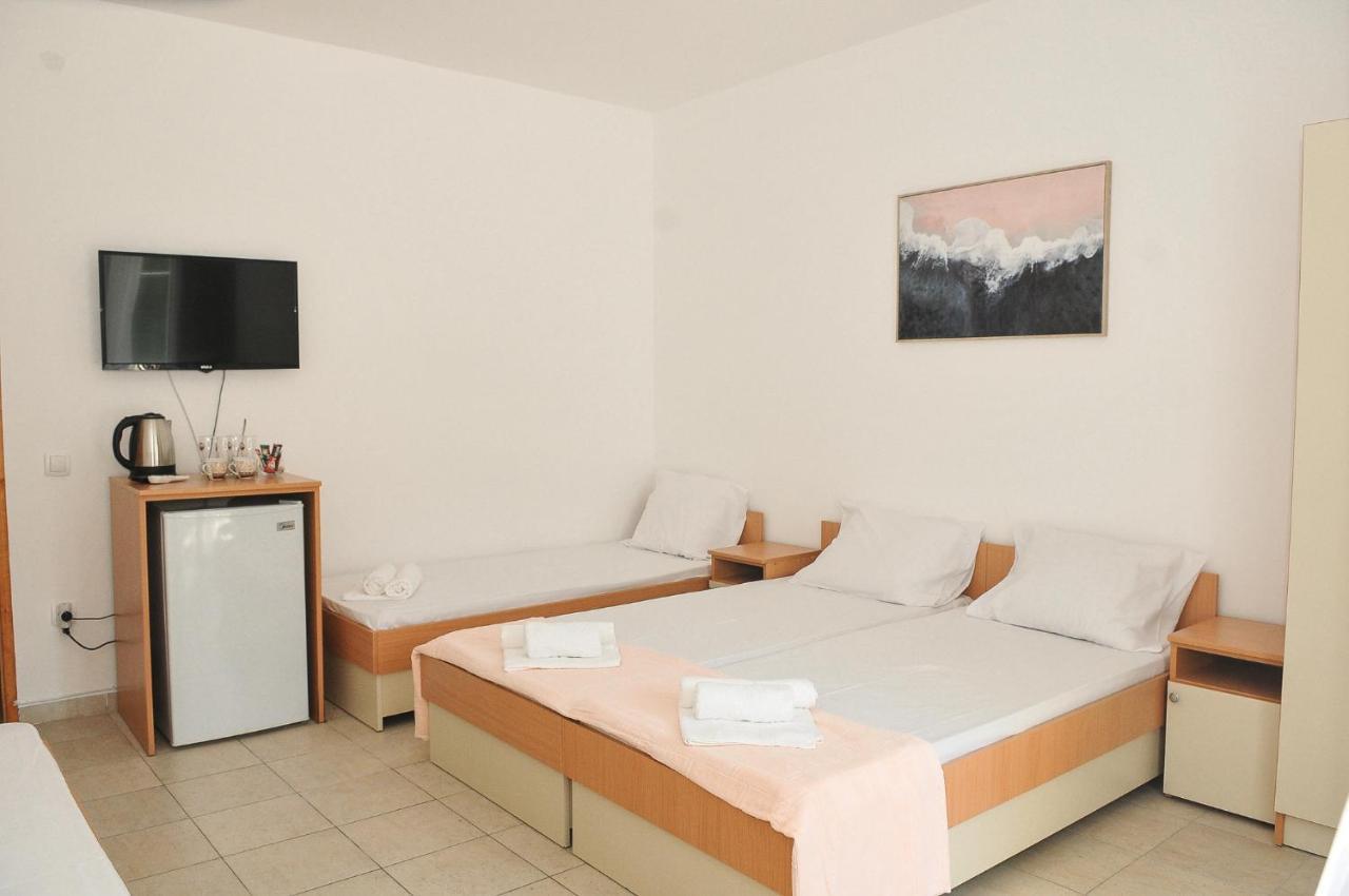 Guest House Markovic Budva Bagian luar foto
